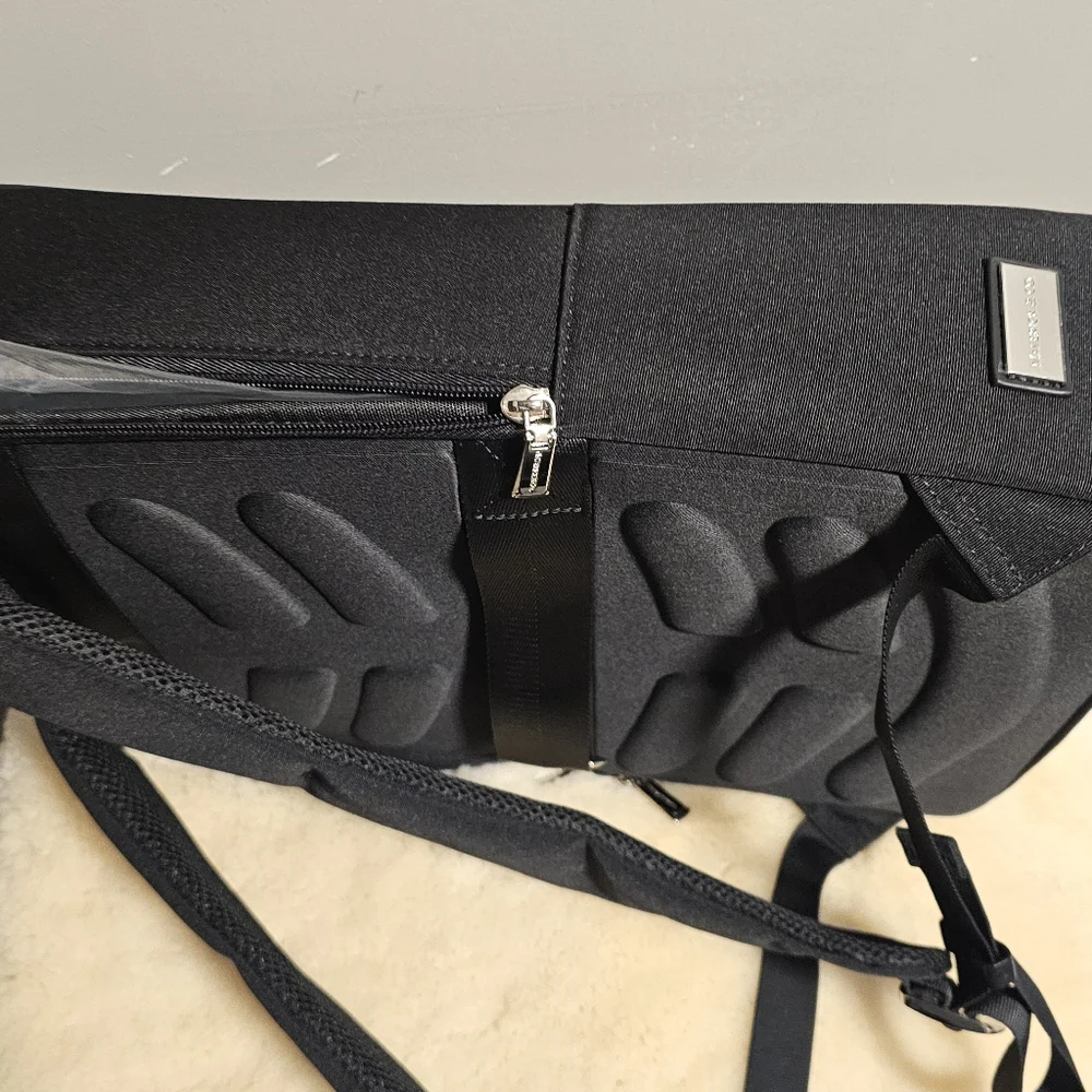 NWT Maverick & Co Black Explorer Light Backpack - Picture 10 of 16